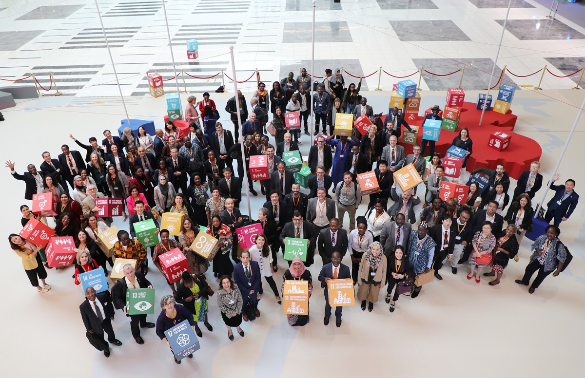 49547600106_964f3cbd8e_o_low